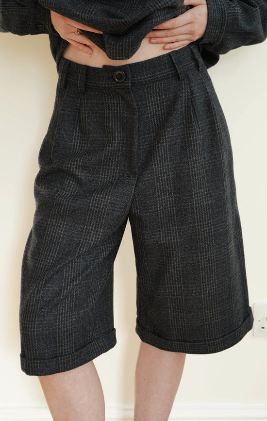 Tabitha Short - Dark Navy